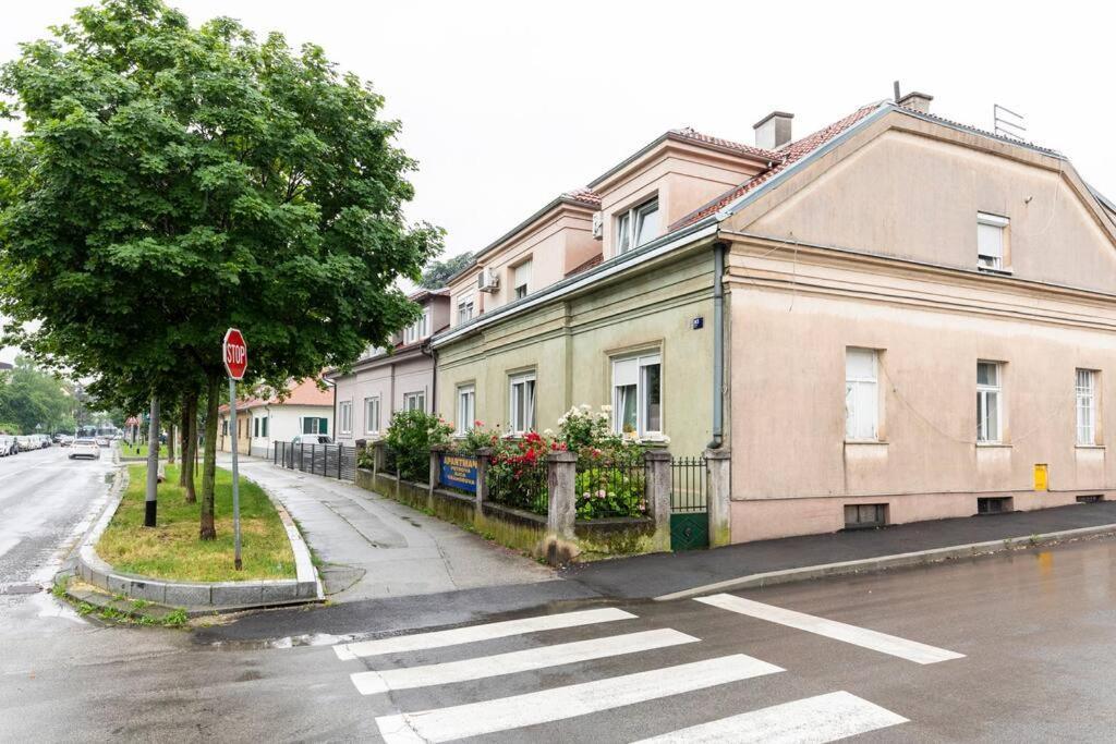 Petrova Street Apartment Zagreb Bagian luar foto